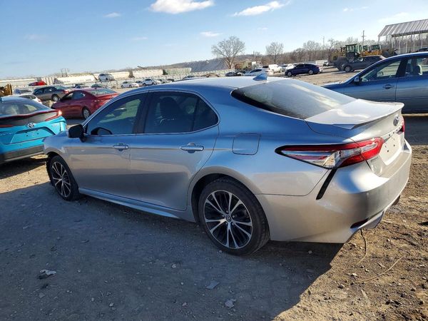 2019 TOYOTA CAMRY