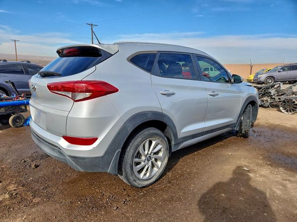 2017 HYUNDAI TUCSON