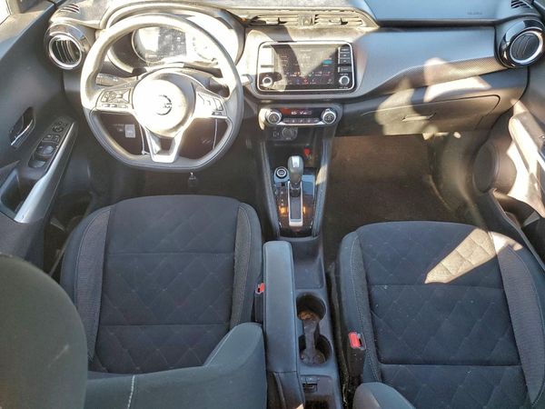 2020 NISSAN KICKS