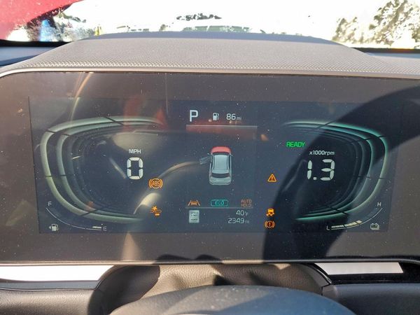 2025 KIA NIRO