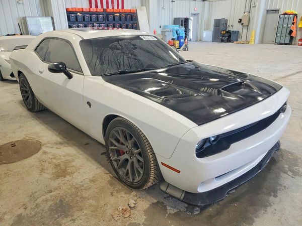 2016 DODGE CHALLENGER SRT HELLCAT