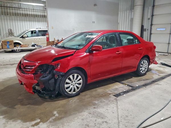 2013 TOYOTA COROLLA