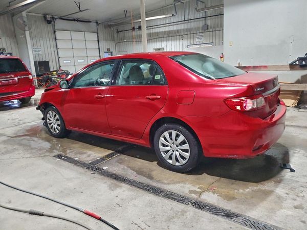 2013 TOYOTA COROLLA