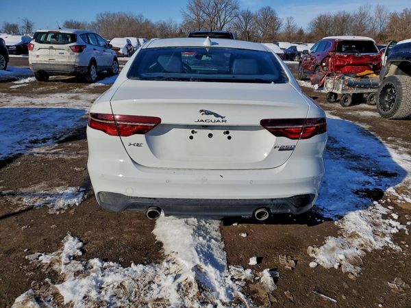 2020 JAGUAR XE
