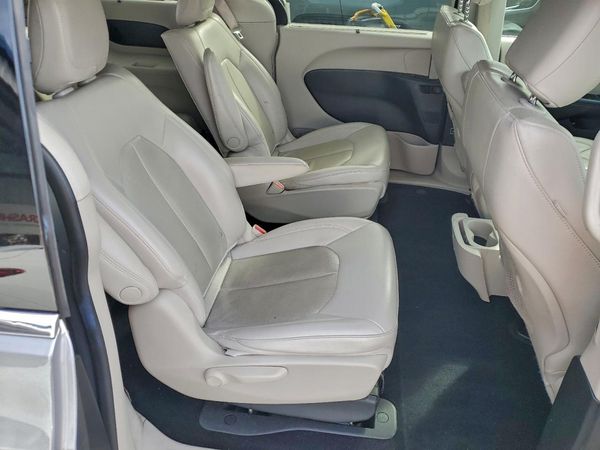 2021 CHRYSLER PACIFICA