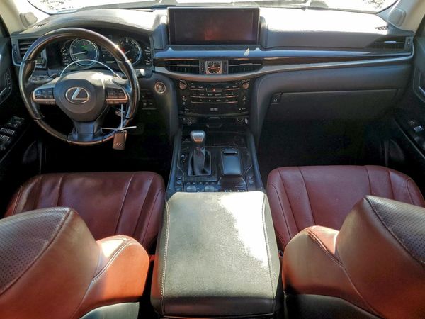 2020 LEXUS LX