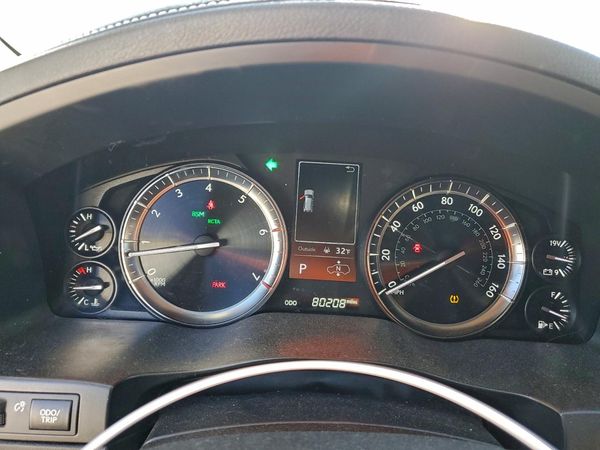 2020 LEXUS LX