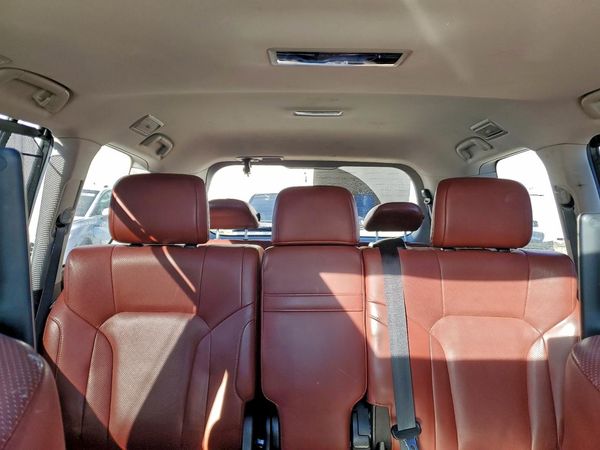 2020 LEXUS LX