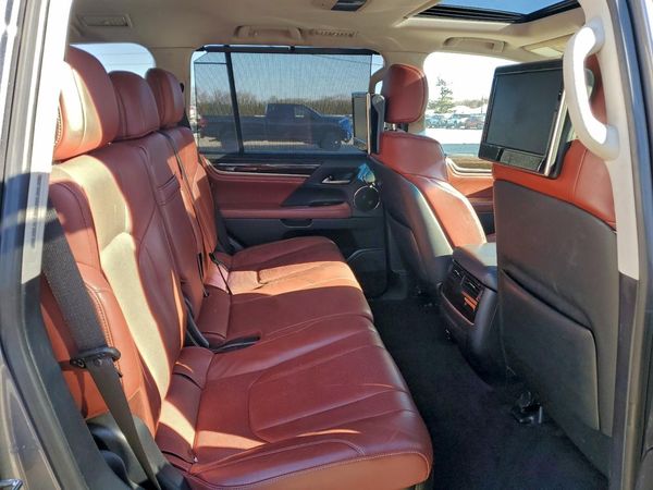 2020 LEXUS LX