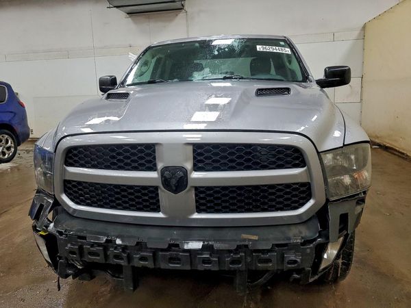 2020 RAM 1500 CLASSIC
