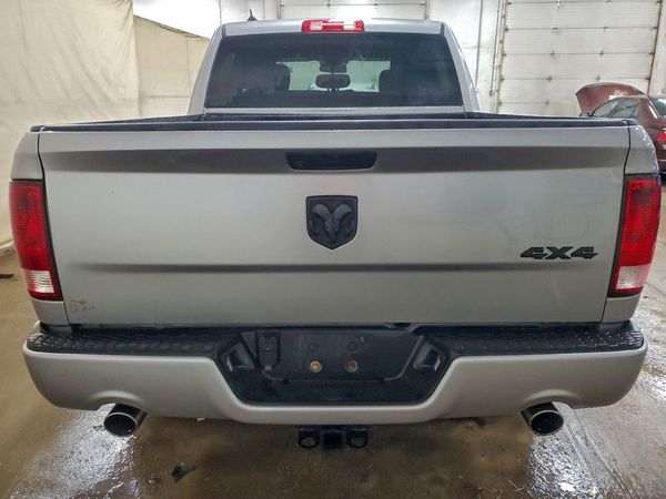 2020 RAM 1500 CLASSIC