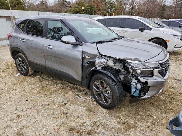 2025 KIA SELTOS LX