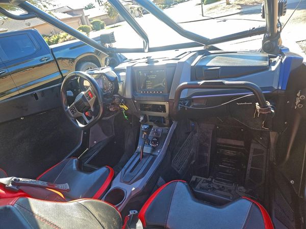 2022 POLARIS RZR