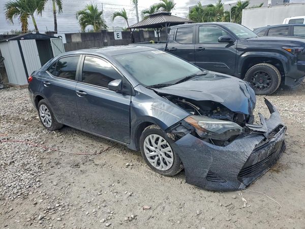2018 TOYOTA COROLLA