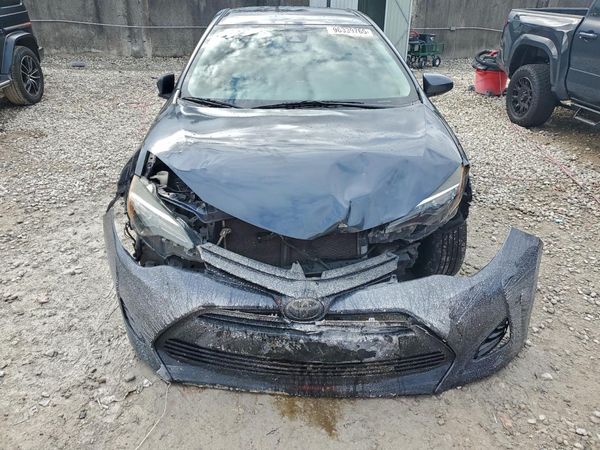 2018 TOYOTA COROLLA