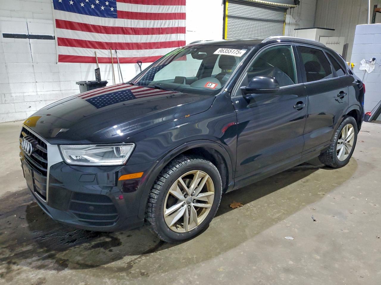 2017 AUDI Q3 quattro Premium