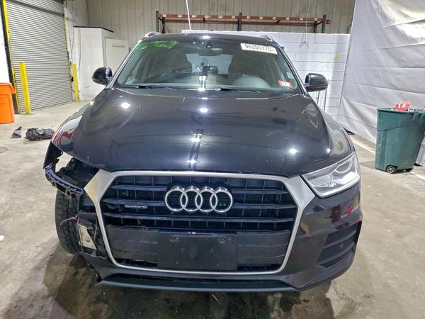 2017 AUDI Q3 quattro Premium