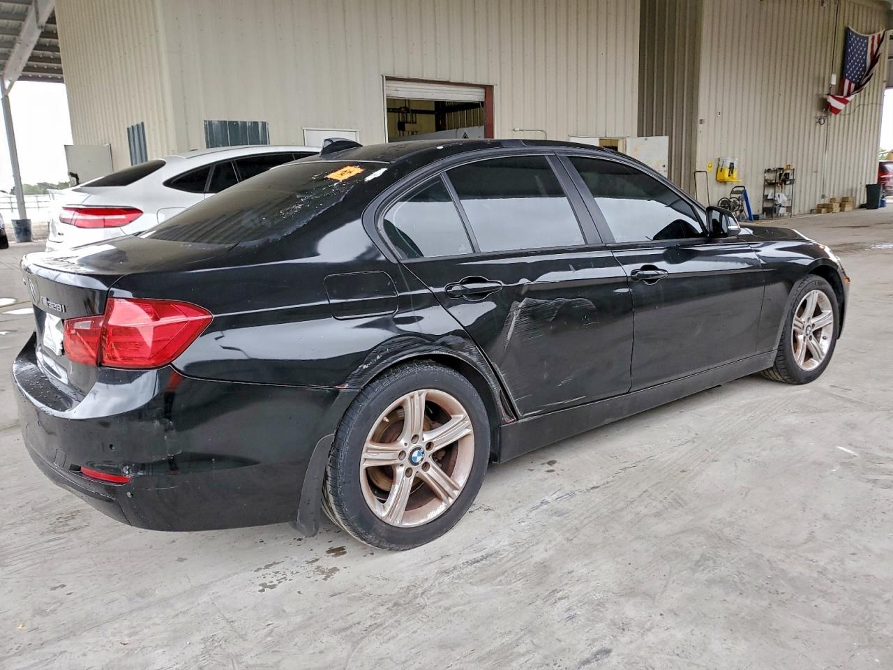 2015 BMW 328 xDrive SA