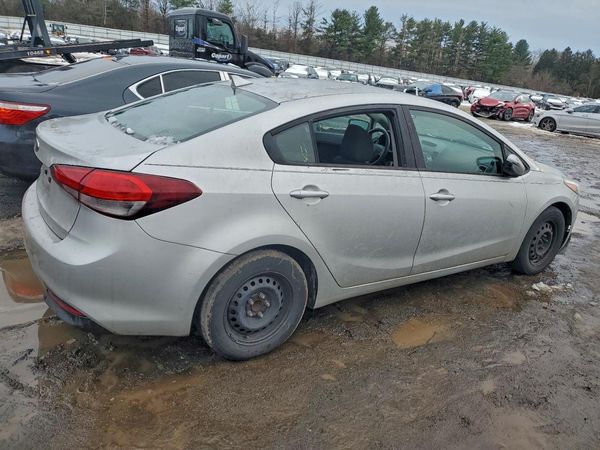 2017 KIA FORTE LX Base