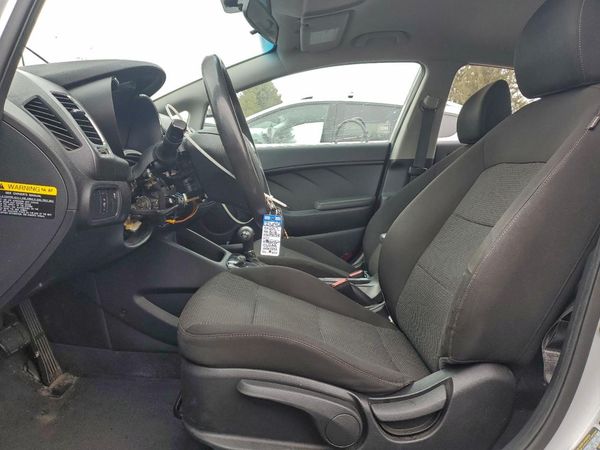 2017 KIA FORTE LX Base