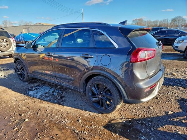 2018 KIA NIRO