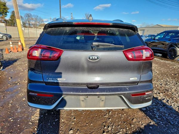 2018 KIA NIRO