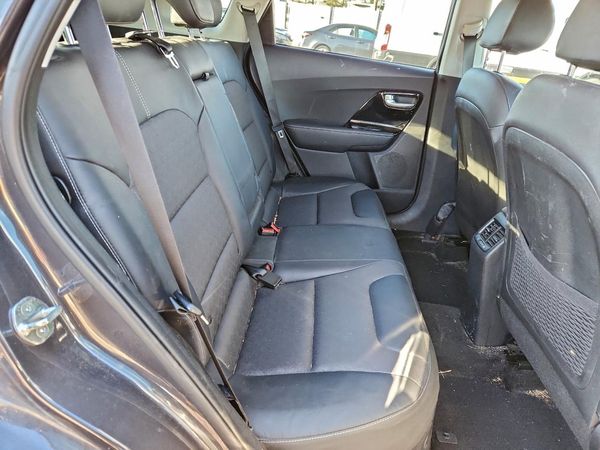 2018 KIA NIRO