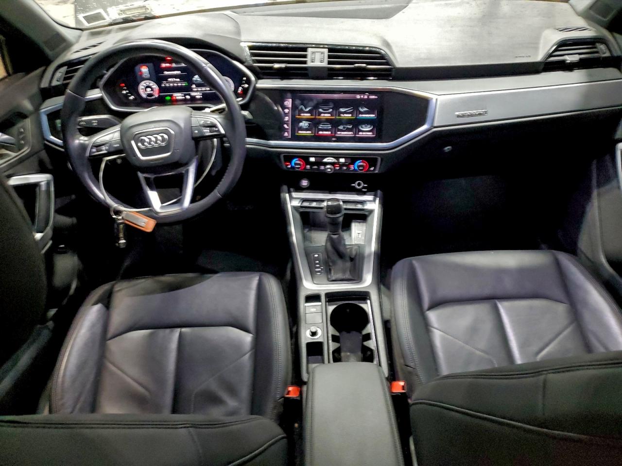 2020 AUDI Q3 quattro Premium Plus