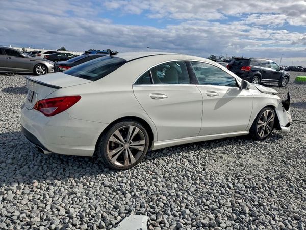 2015 MERCEDES-BENZ CLA CLA250