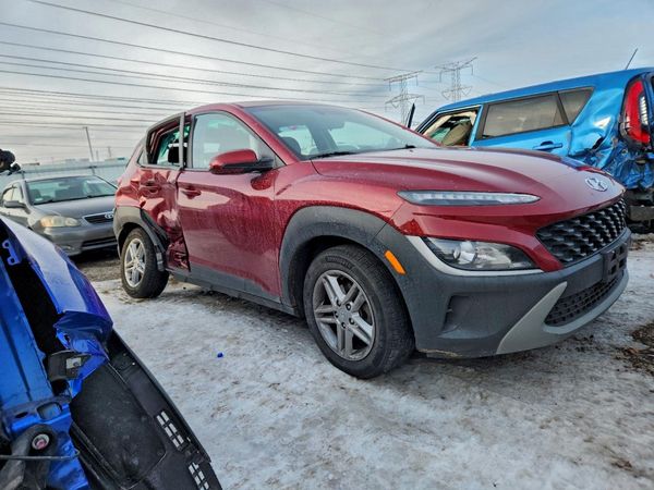 2023 HYUNDAI KONA SE