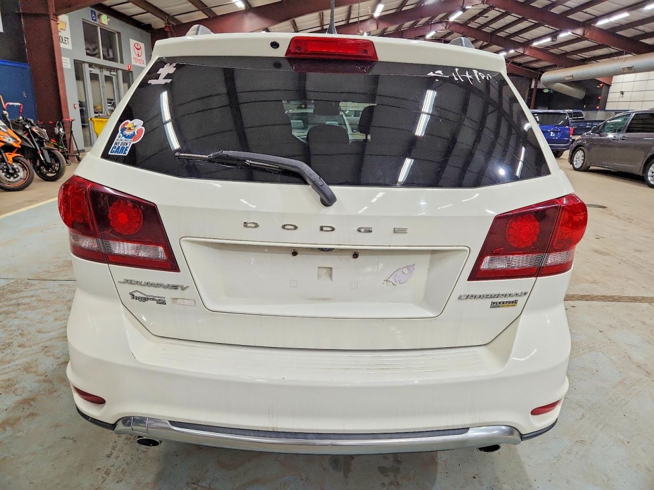 2018 DODGE JOURNEY Crossroad (M,U,C)
