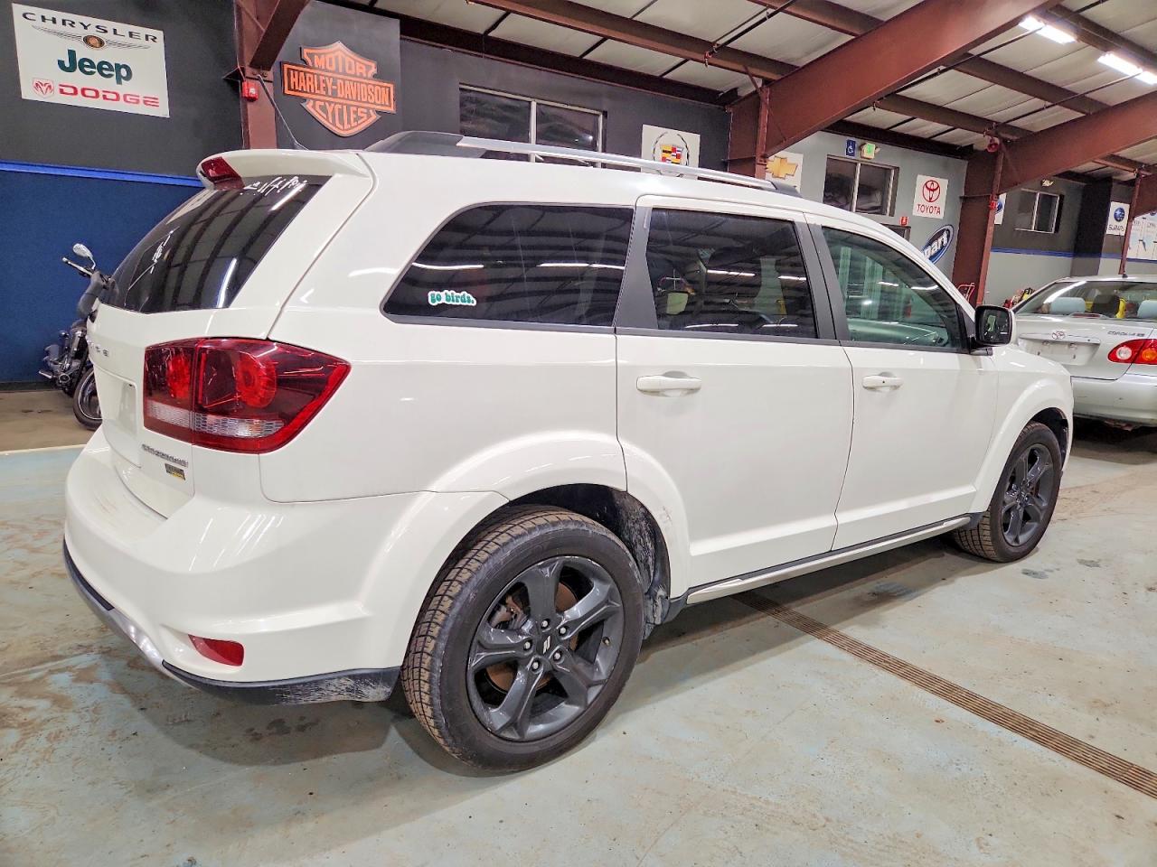 2018 DODGE JOURNEY Crossroad (M,U,C)