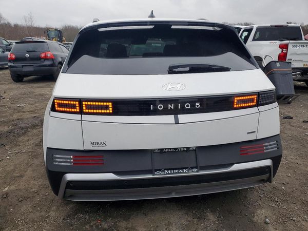 2025 HYUNDAI IONIQ 5 SEL