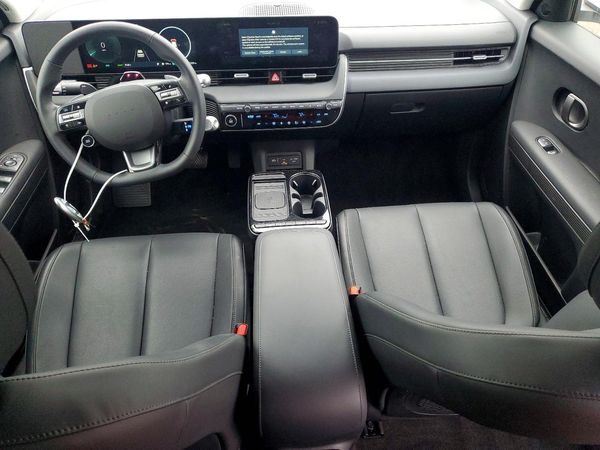 2025 HYUNDAI IONIQ 5 SEL