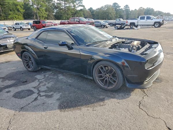 2016 DODGE CHALLENGER
