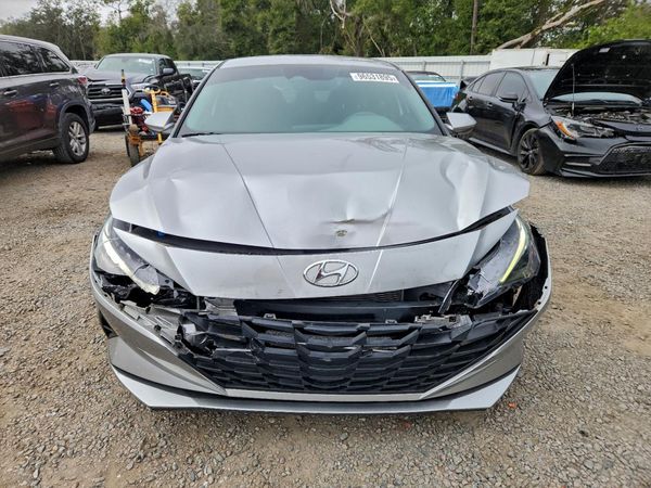 2021 HYUNDAI ELANTRA