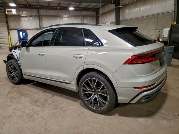 2020 AUDI Q8
