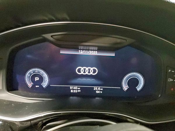 2020 AUDI Q8