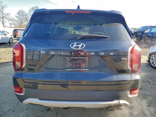2020 HYUNDAI PALISADE SEL w/ Premium Pkg