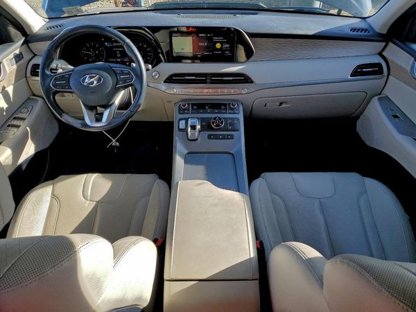 2020 HYUNDAI PALISADE SEL w/ Premium Pkg
