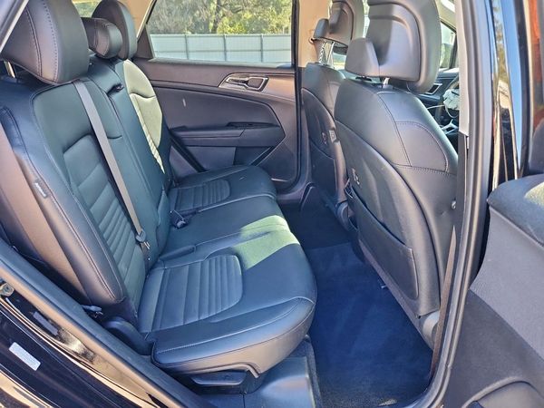 2025 KIA SPORTAGE SX-PRESTIGE (SX-P)