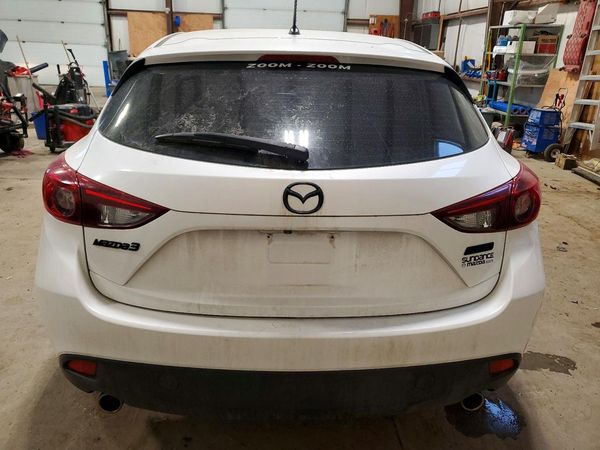 2016 MAZDA 3