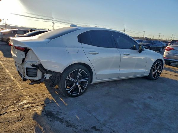 2024 VOLVO S60
