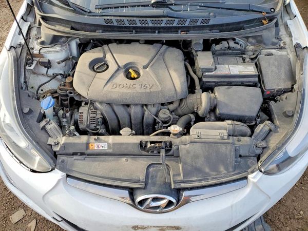 2016 HYUNDAI ELANTRA