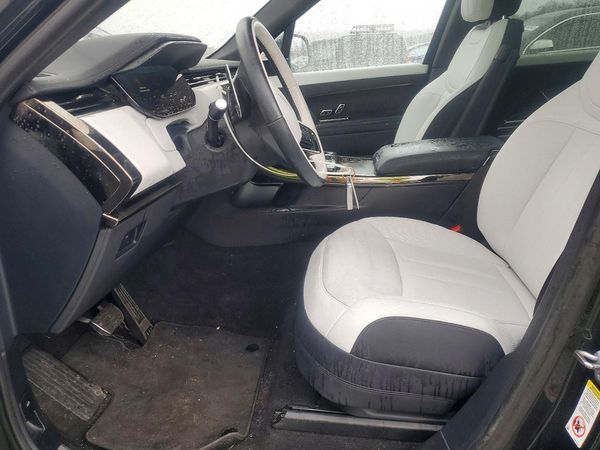 2023 LAND ROVER RANGE ROVER SPORT P400 Dynamic SE