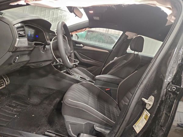 2023 VOLKSWAGEN JETTA