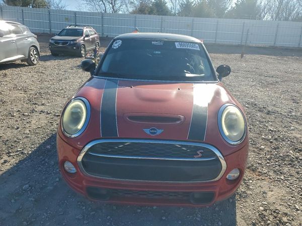 2014 MINI COOPER