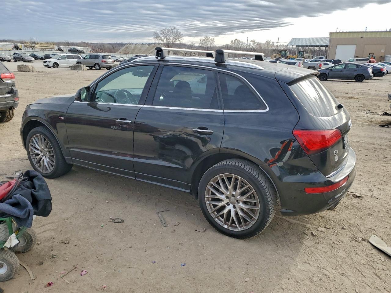 2017 AUDI Q5 quattro Premium Plus