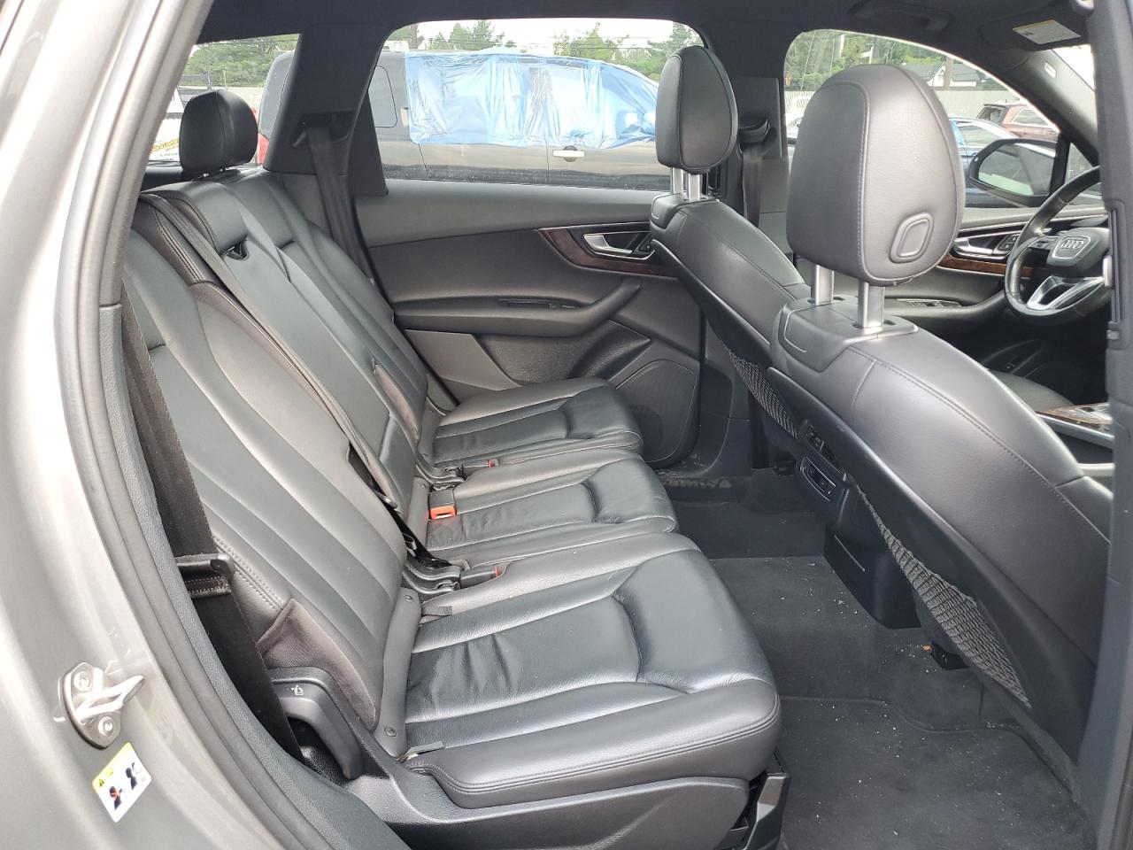 2017 AUDI Q7 quattro Premium Plus