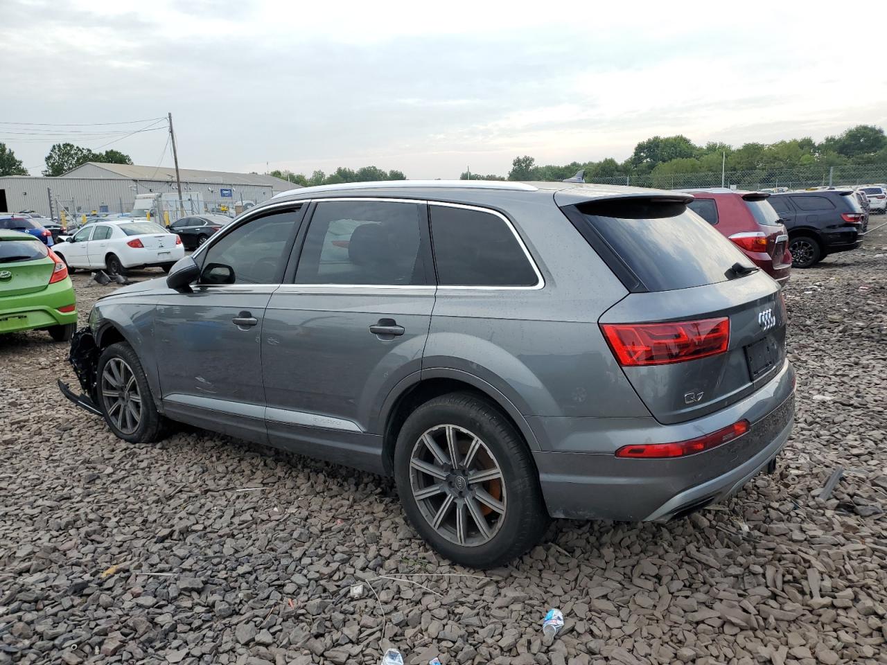 2017 AUDI Q7 quattro Premium Plus
